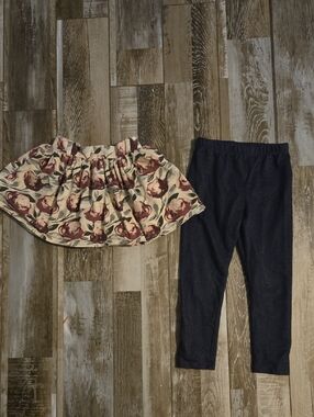 SweetHoney White Floral Skirt with Navy Leggings